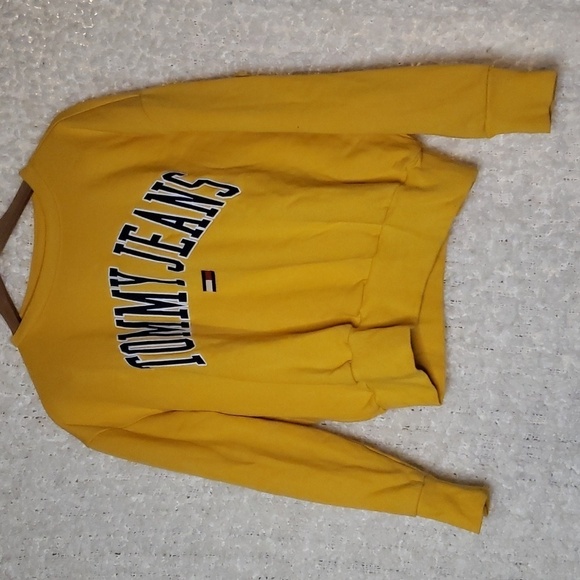 Tommy Hilfiger yellow pullover sweater small - Picture 1 of 9